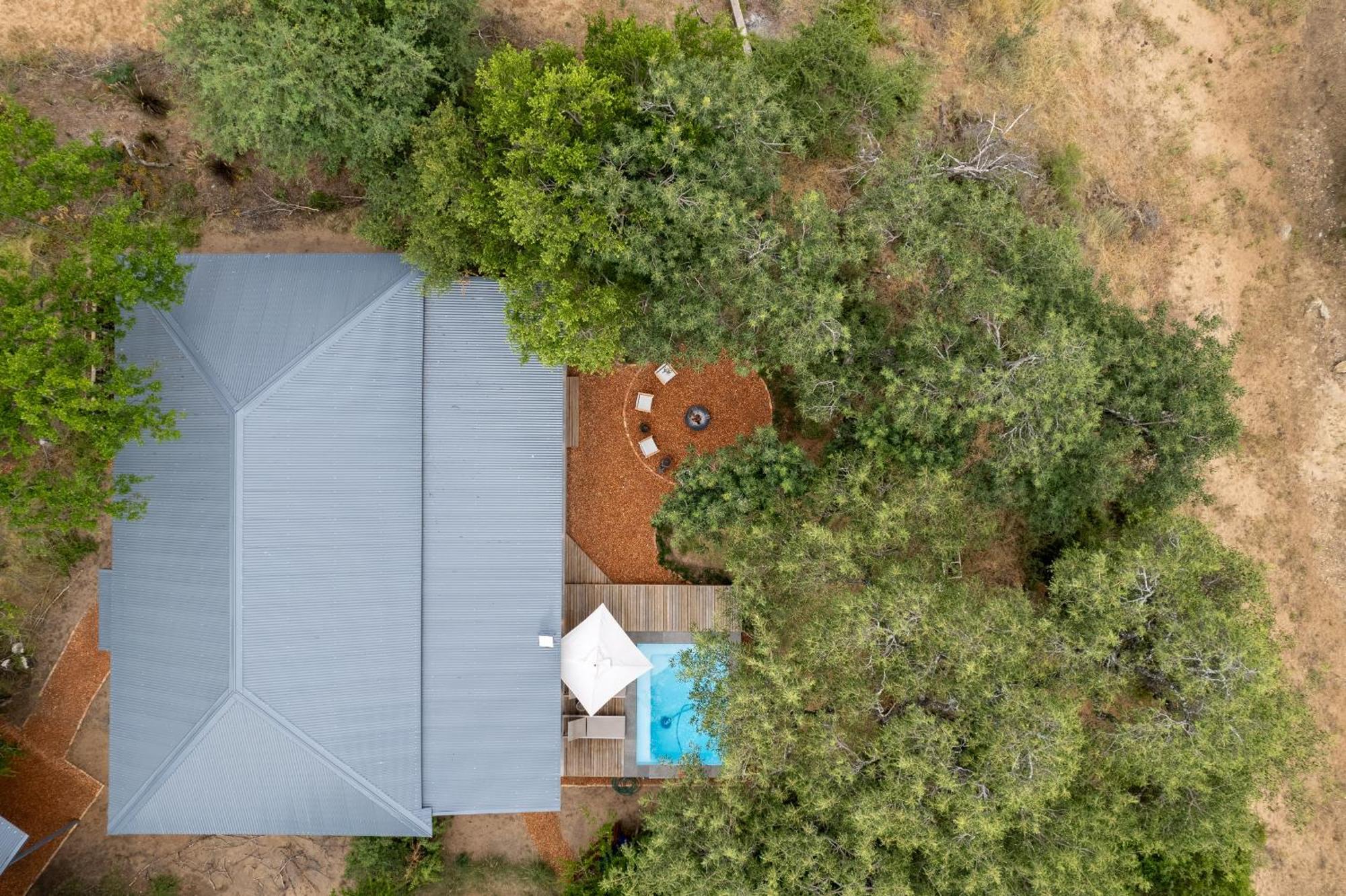 Villa Nomads Den Private With Heated Pool On Wildlife Estate Riverbed *